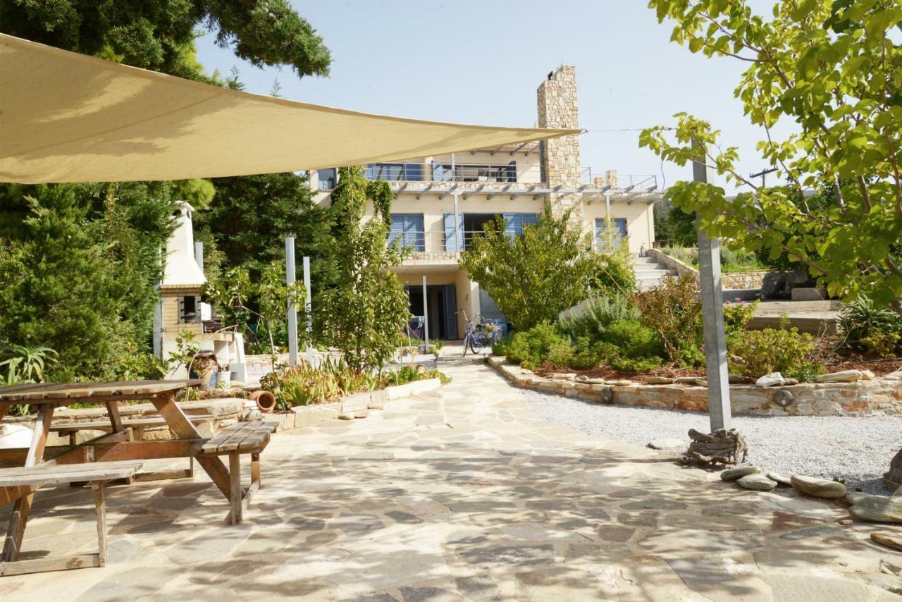 Blueline Guesthouse Agios Dimitrios  Exterior foto
