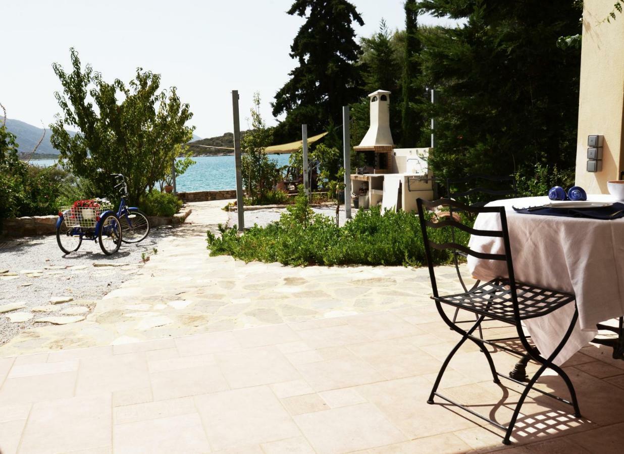 Blueline Guesthouse Agios Dimitrios  Exterior foto